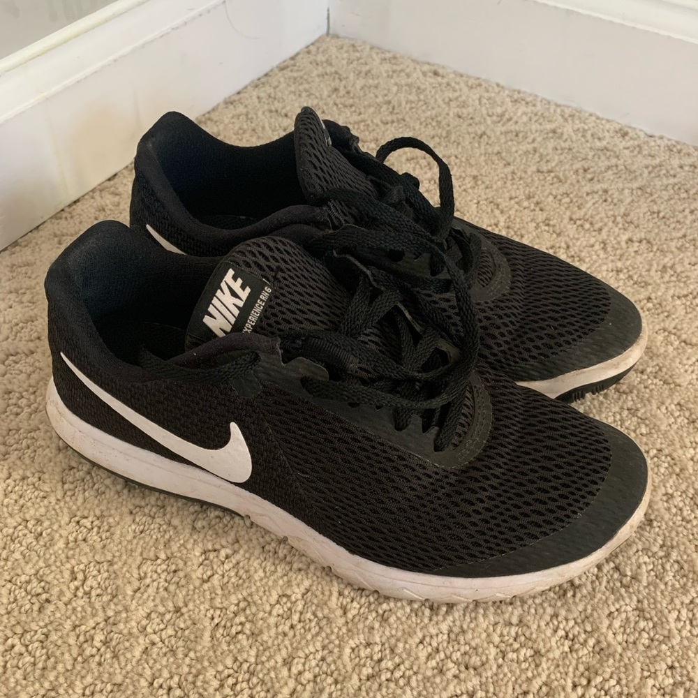 Nike Flex Experience RN 6